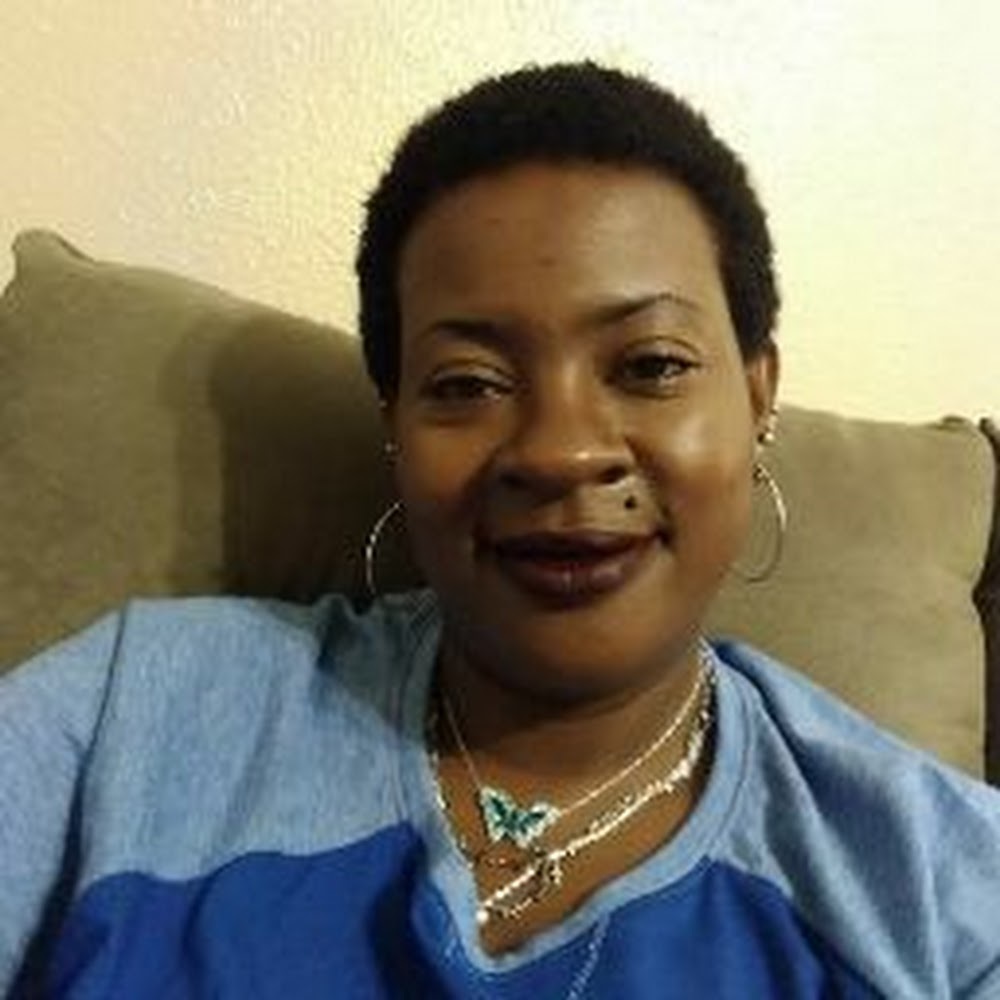 Meet your Posher, Latasha